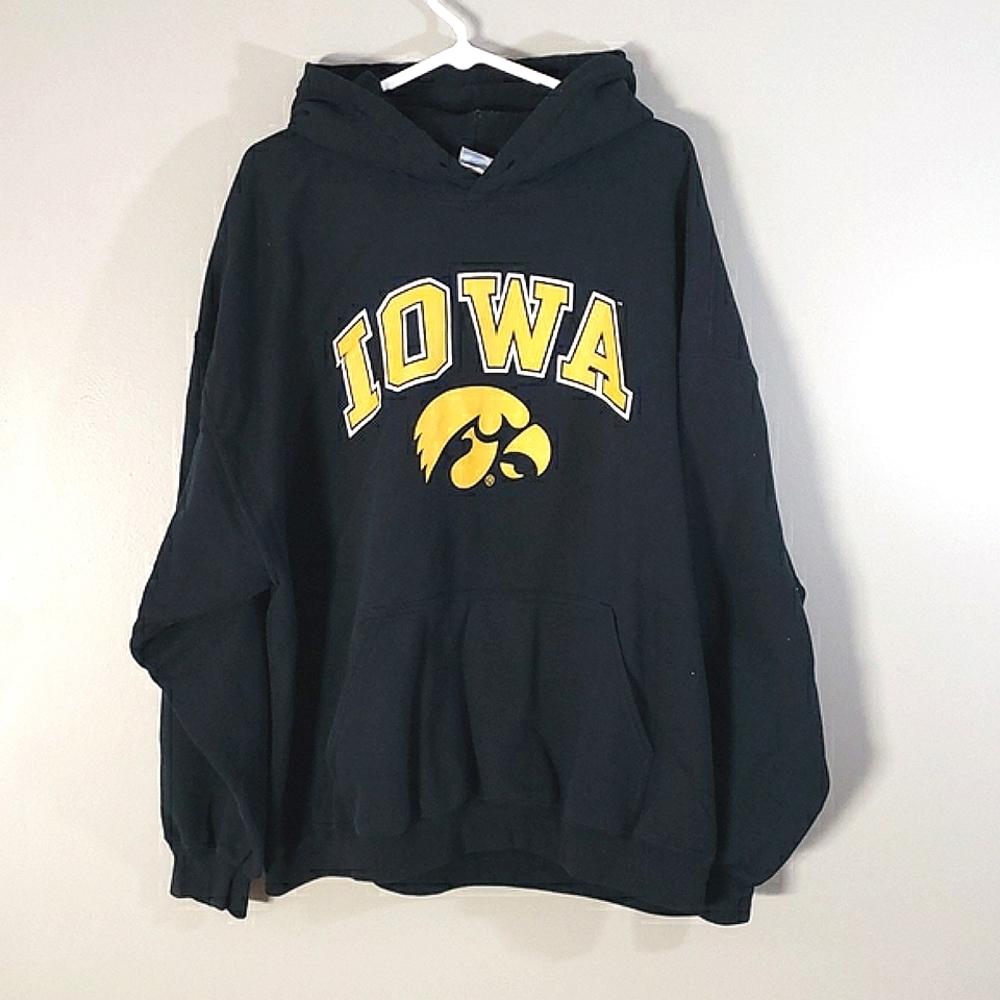Iowa Hawkeye hoodie, 2X (missing string)